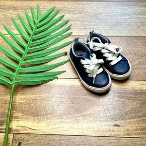 Gymboree Blue Dress Sneakers sz 8